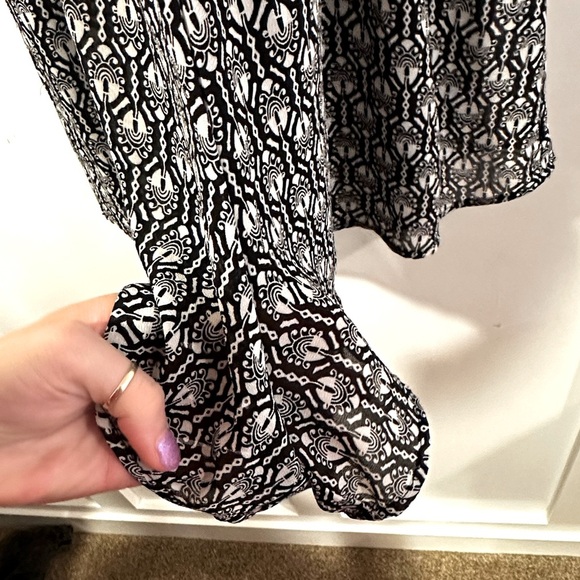 Black and white romper - Picture 4 of 8